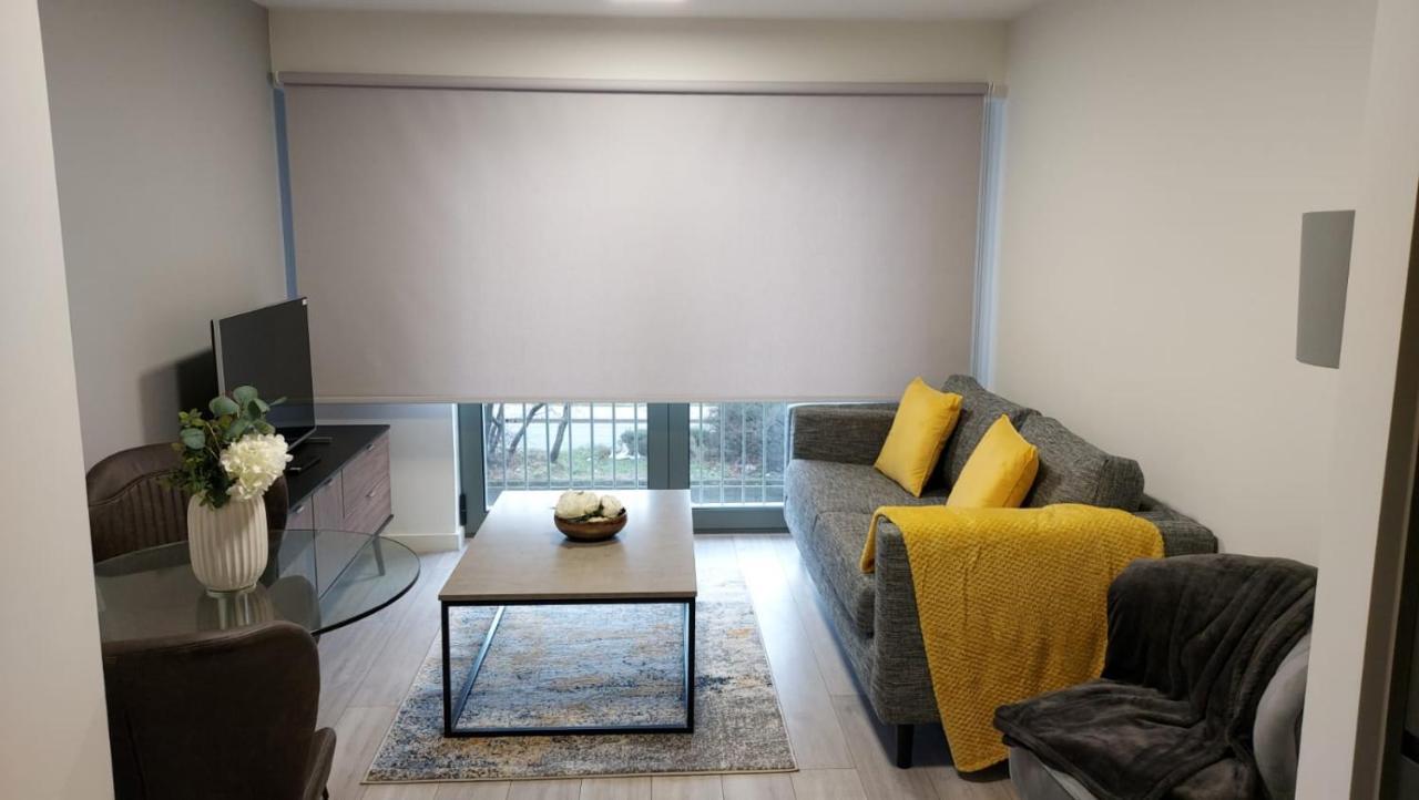 Charming 1-Bed Villa In Liverpool Extérieur photo